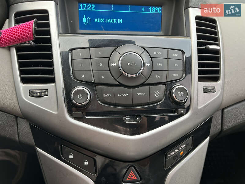 Седан Chevrolet Cruze 2013 в Киеве