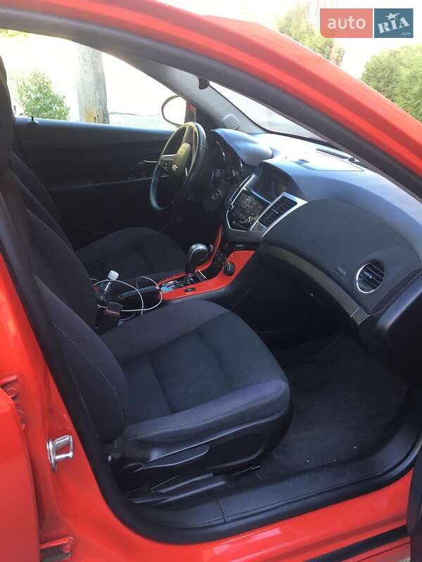 Седан Chevrolet Cruze 2013 в Шостке
