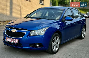 Седан Chevrolet Cruze 2010 в Рівному