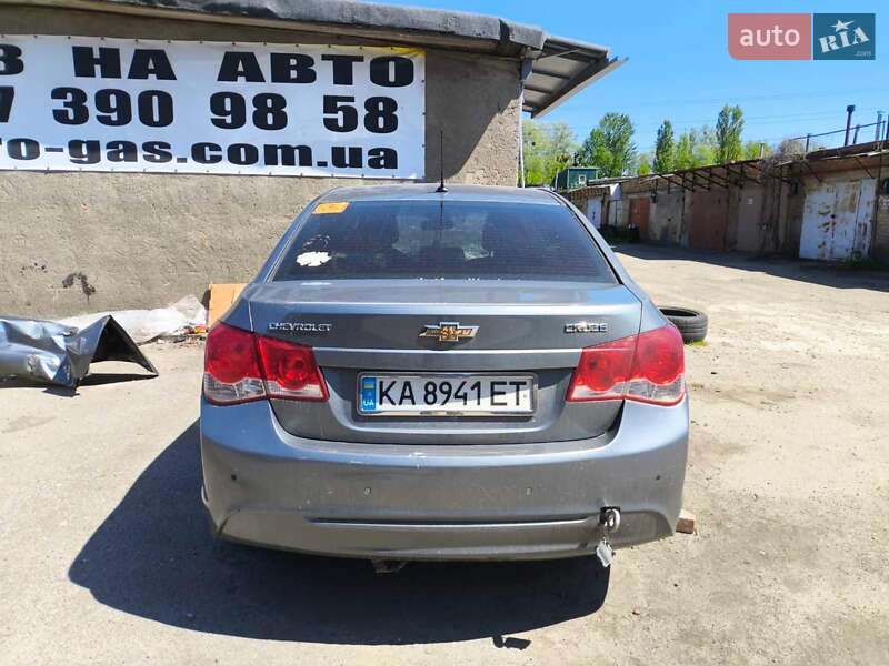 Седан Chevrolet Cruze 2014 в Києві