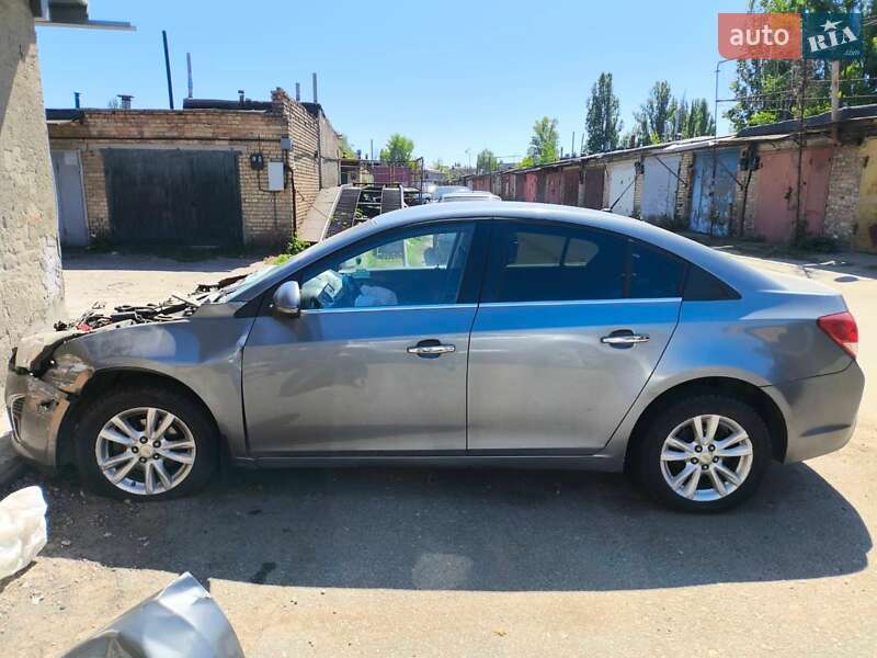 Седан Chevrolet Cruze 2014 в Києві