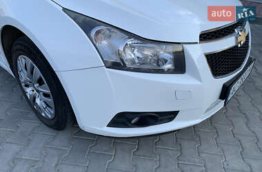 Седан Chevrolet Cruze 2012 в Луцке