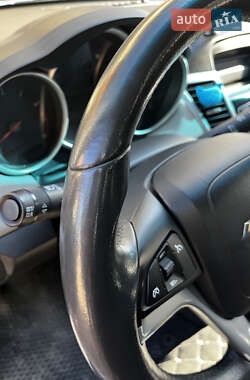 Седан Chevrolet Cruze 2011 в 