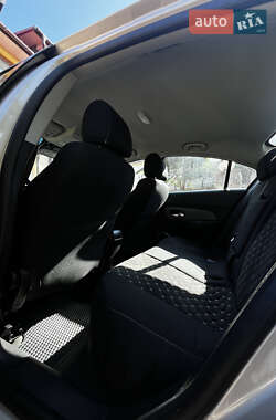 Седан Chevrolet Cruze 2011 в 