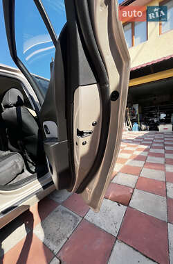 Седан Chevrolet Cruze 2011 в 