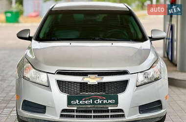 Седан Chevrolet Cruze 2013 в Вознесенську