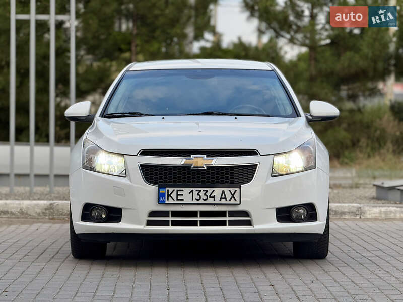 Седан Chevrolet Cruze 2010 в Дніпрі
