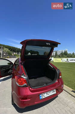 Хэтчбек Chevrolet Cruze 2014 в 