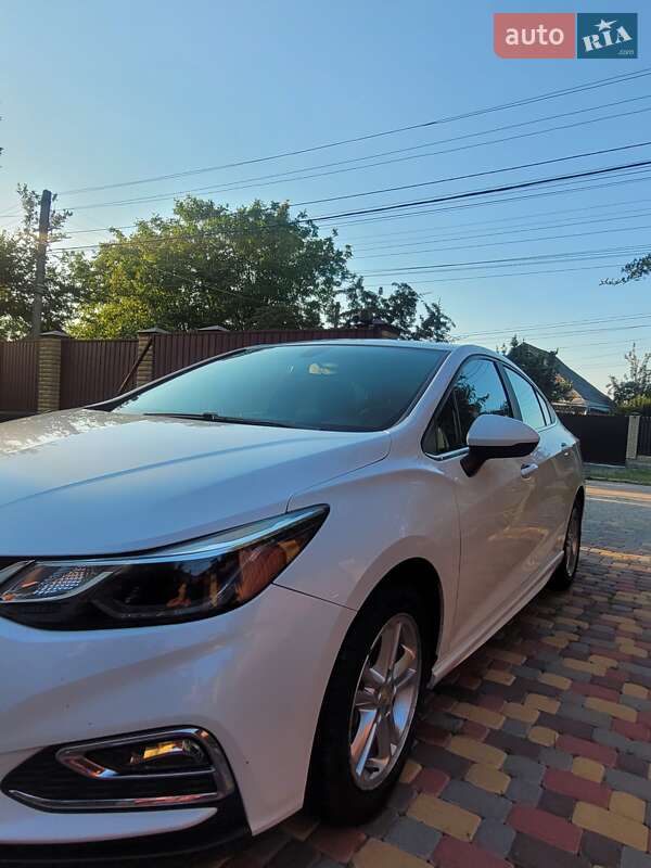 Седан Chevrolet Cruze 2016 в Вінниці