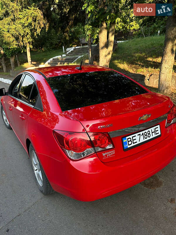 Седан Chevrolet Cruze 2014 в Первомайську