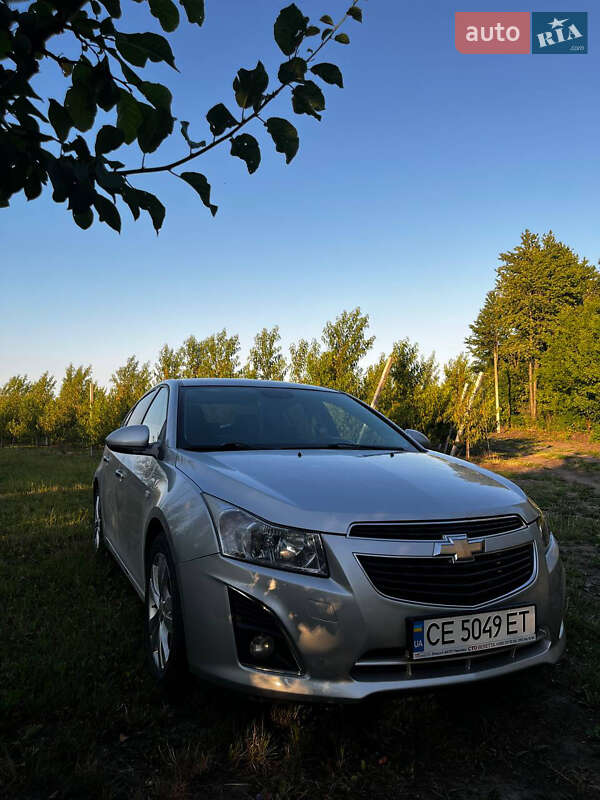 Седан Chevrolet Cruze 2012 в Черновцах