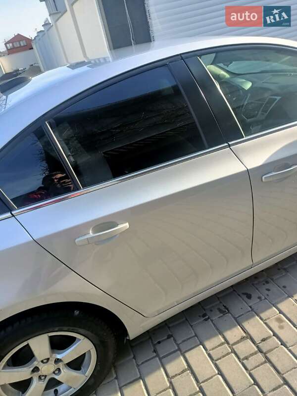Седан Chevrolet Cruze 2015 в Одессе