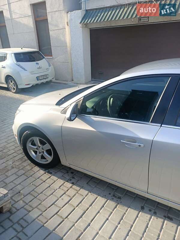 Седан Chevrolet Cruze 2015 в Одессе