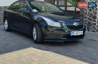Седан Chevrolet Cruze 2013 в Рівному