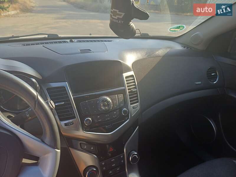 Универсал Chevrolet Cruze 2012 в Николаеве