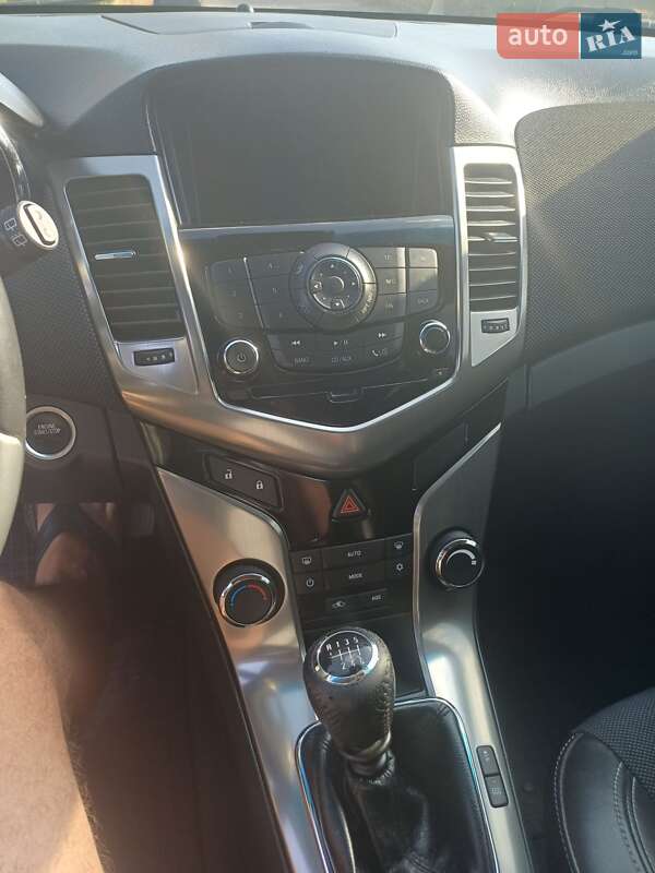 Универсал Chevrolet Cruze 2012 в Николаеве