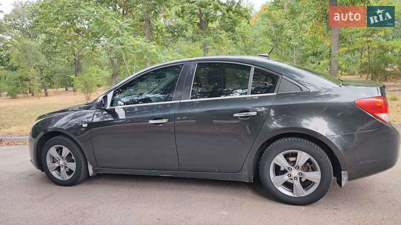 Седан Chevrolet Cruze 2012 в Кропивницькому