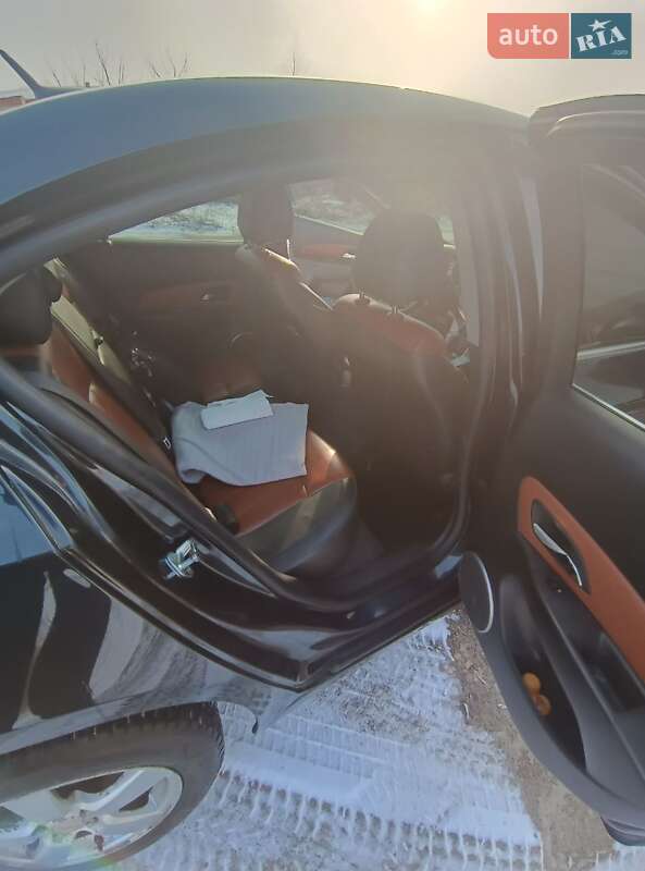 Седан Chevrolet Cruze 2011 в Хмельницькому