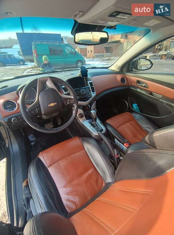 Седан Chevrolet Cruze 2011 в Хмельницькому