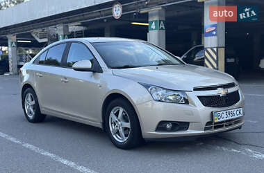 Седан Chevrolet Cruze 2010 в Києві