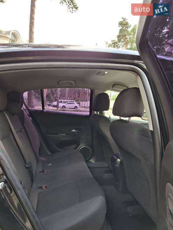 Хетчбек Chevrolet Cruze 2012 в Полтаві