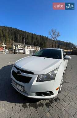 Седан Chevrolet Cruze 2014 в Міжгір'ї