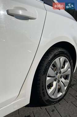 Седан Chevrolet Cruze 2014 в 
