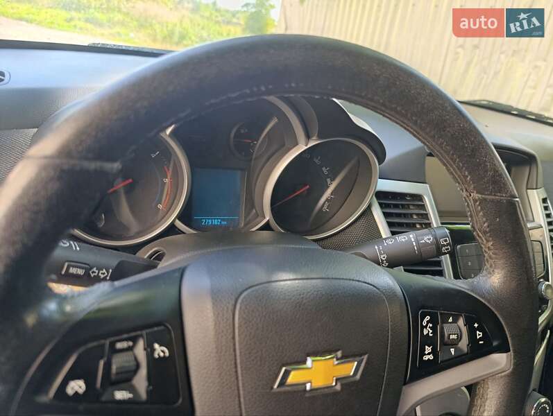 Універсал Chevrolet Cruze 2013 в Луцьку
