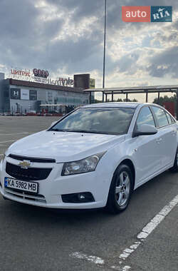 Седан Chevrolet Cruze 2009 в Києві