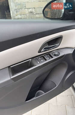Седан Chevrolet Cruze 2011 в Одесі