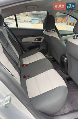 Седан Chevrolet Cruze 2011 в Одесі