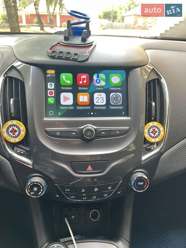 Седан Chevrolet Cruze 2018 в Лубнах