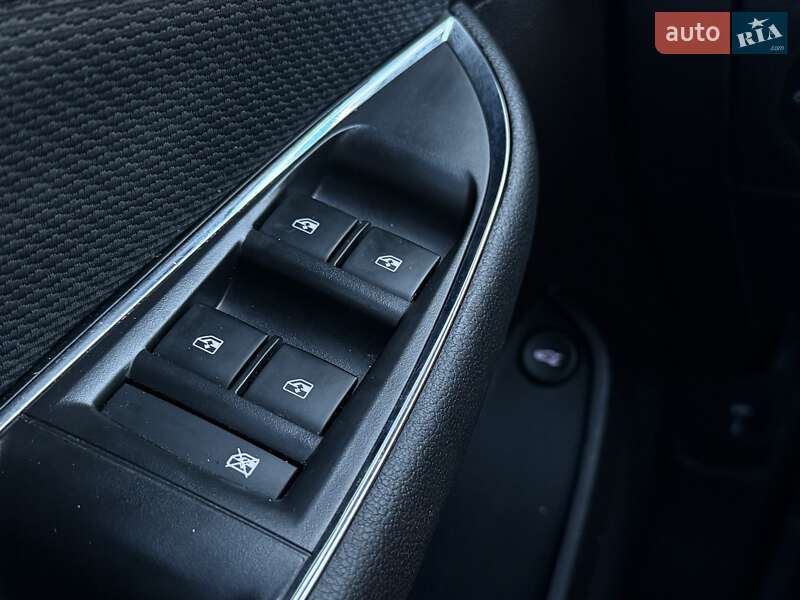 Седан Chevrolet Cruze 2018 в Киеве