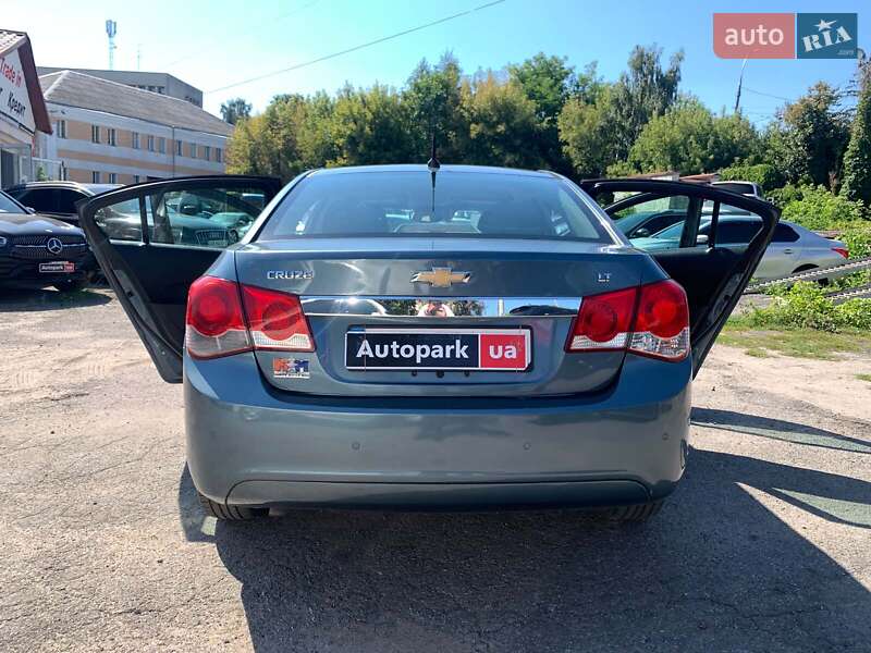 Седан Chevrolet Cruze 2011 в Вінниці