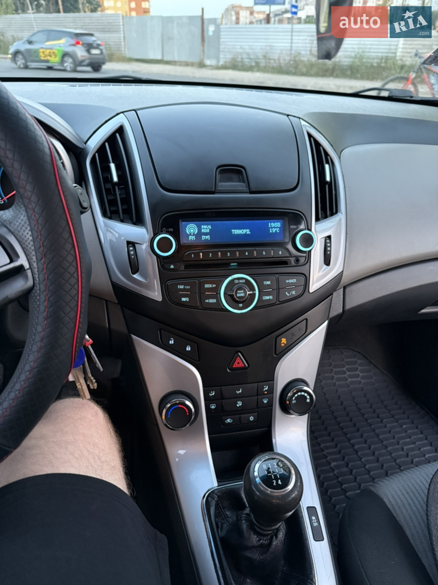 2012 Chevrolet Cruze - мініатюра 32