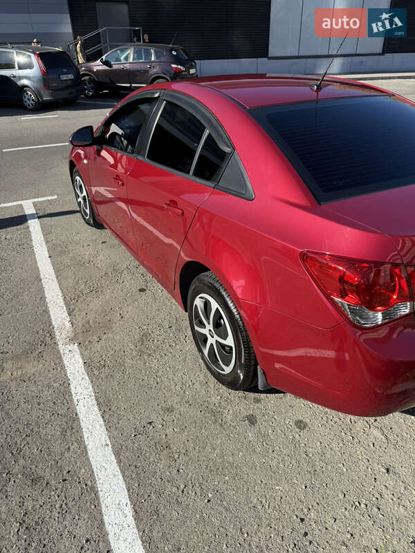 Седан Chevrolet Cruze 2011 в Днепре фото 8 Седан Chevrolet Cruze 2011 в Днепре