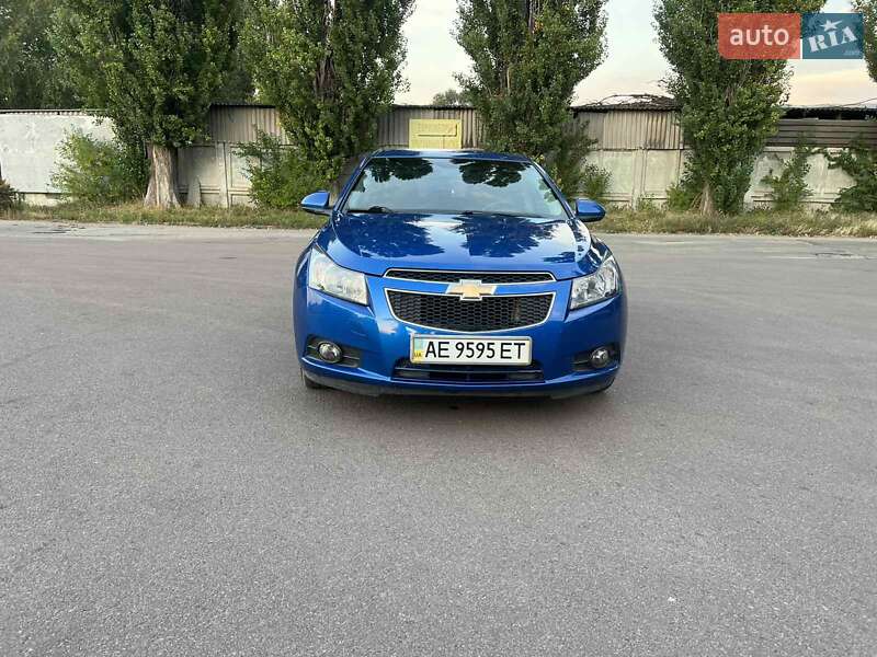 Седан Chevrolet Cruze 2011 в Кам'янському фото Седан Chevrolet Cruze 2011 в Кам'янському