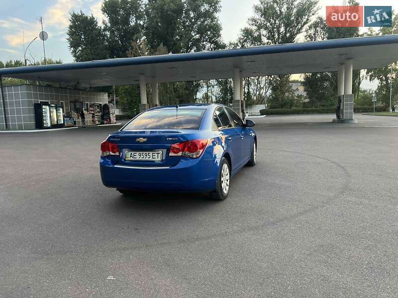 Седан Chevrolet Cruze 2011 в Кам'янському фото 4 Седан Chevrolet Cruze 2011 в Кам'янському