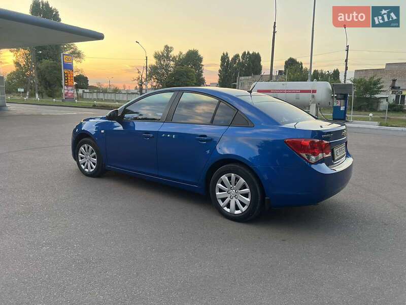 Седан Chevrolet Cruze 2011 в Кам'янському фото 17 Седан Chevrolet Cruze 2011 в Кам'янському