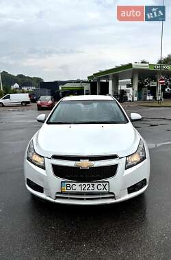 Седан Chevrolet Cruze 2012 в Львове