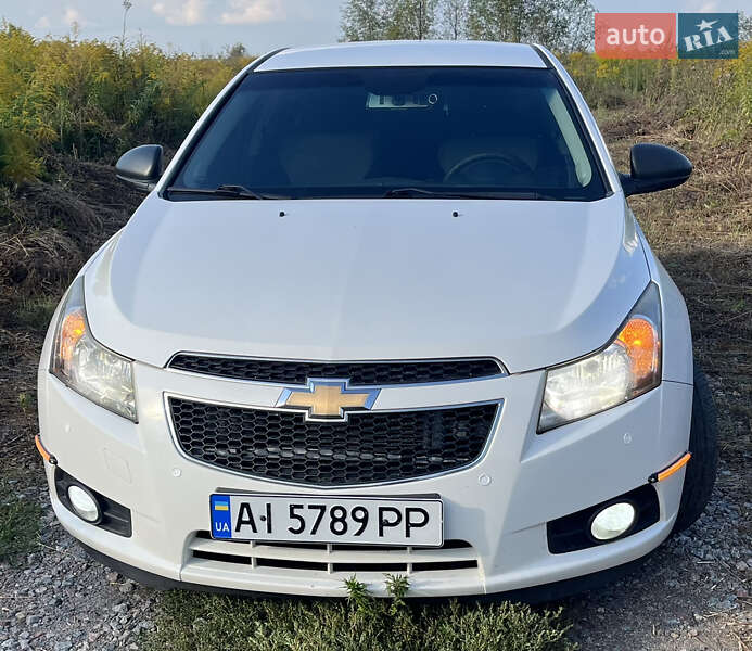 Седан Chevrolet Cruze 2015 в Борисполе
