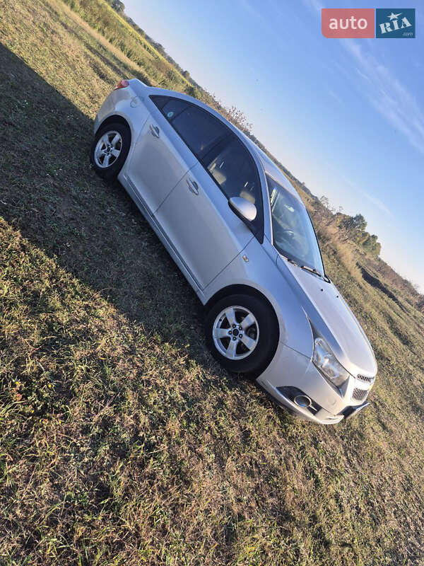 Мікровен Chevrolet Cruze 2008 в Чернігові