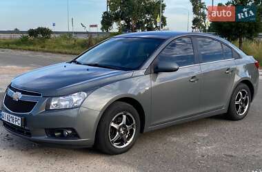Седан Chevrolet Cruze 2010 в Березане