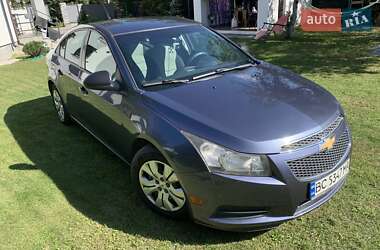 Седан Chevrolet Cruze 2012 в Львове