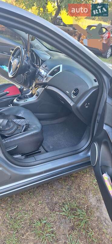 Універсал Chevrolet Cruze 2016 в Звягелі