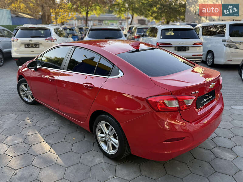 Седан Chevrolet Cruze 2017 в Одесі