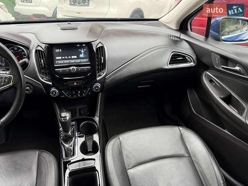 Седан Chevrolet Cruze 2017 в Одессе
