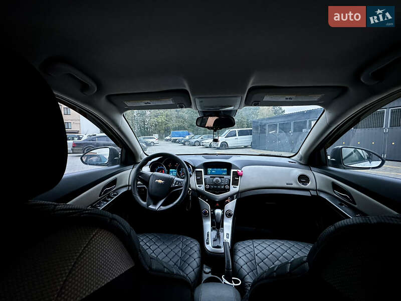 Седан Chevrolet Cruze 2015 в Вінниці