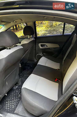 Седан Chevrolet Cruze 2011 в 
