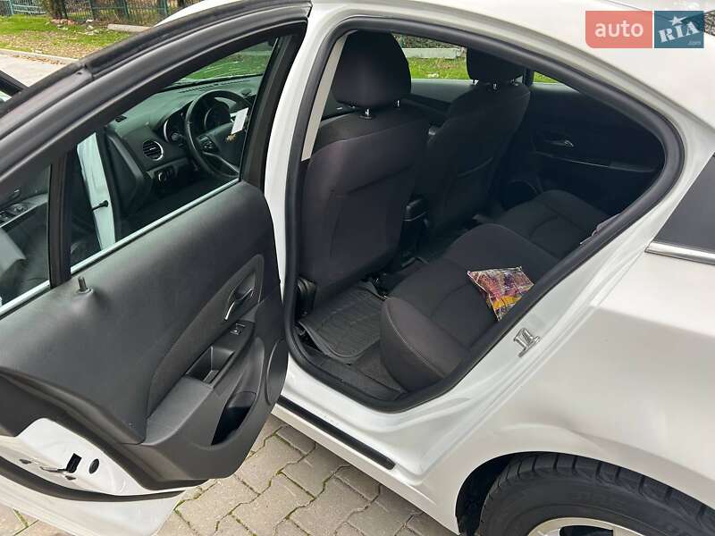 Седан Chevrolet Cruze 2014 в Черноморске фото 11 Седан Chevrolet Cruze 2014 в Черноморске